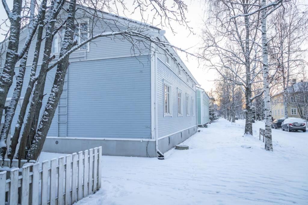 Cozy 1 Bedroom Apt And Free Parking By The Railway Station Oulu Bagian luar foto